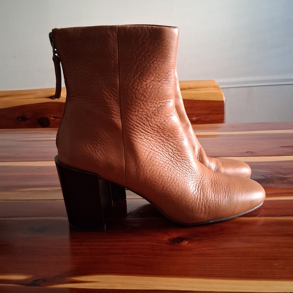 Dolce Vita Ankle Booties Womens 9 Cognac Leather Block Heel 70s Inspo Dapper